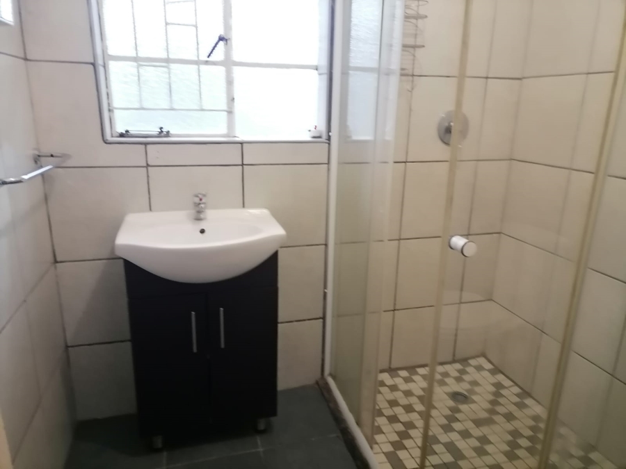 4 Bedroom Property for Sale in Geelhoutpark North West